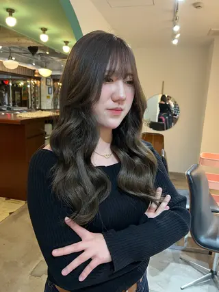 ロング カラー Yakuwa Rikoのヘアスタイル