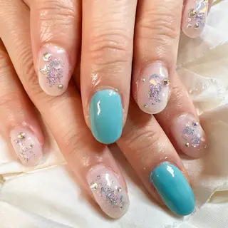 ネイル キャンアイドレッシー六本木店所属・MIKA／耳ツボ ／マグネットネイルのネイルデザイン