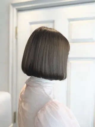 ミディアム ヘアメイク美容師 🦋サカモトレナ🦋のヘアスタイル