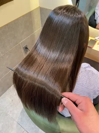 ロング カラー パーマ 【うねり/広がり/ 縮毛矯正】💟まなみのヘアスタイル