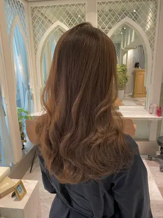 カラー 渡辺 麻衣のヘアスタイル