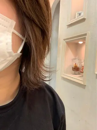 ショート カラー 井上 日菜乃のヘアスタイル