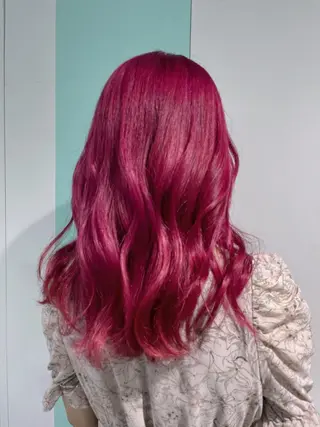 セミロング 原 千景のヘアスタイル