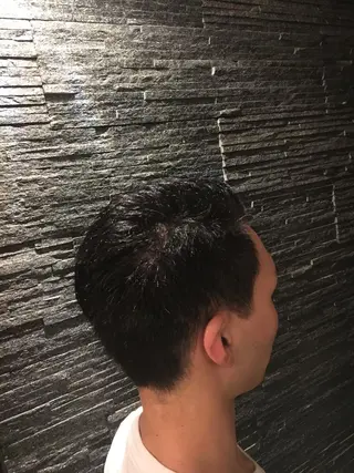 ショート メンズ 牧 颯斗のヘアスタイル