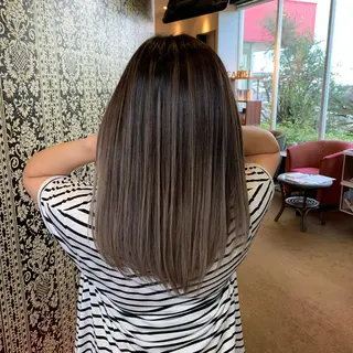 セミロング カラー EARTH石巻店 尾形  裕のヘアスタイル