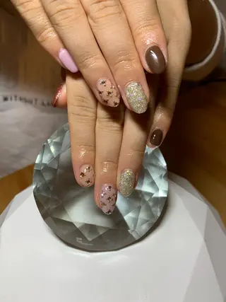 ネイル LAVISH nail salonのネイルデザイン