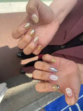 ネイル はばすみれ🎀ﾈｲﾙ 光ﾌｪｲｼｬﾙ ﾍｱのネイルデザイン