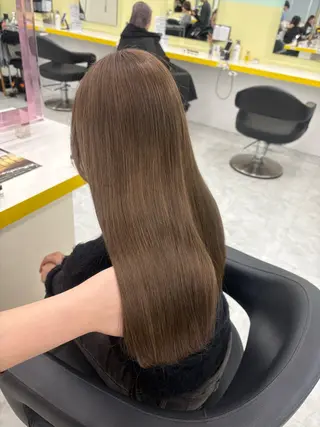 ロング カラー ベージュ×レイヤー 🤎横浜/miu🤎のヘアスタイル