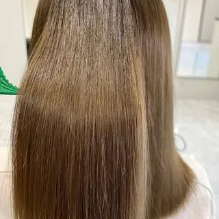 ロング 透明感カラー🕊️✨ Mayu🦮🩶のヘアスタイル
