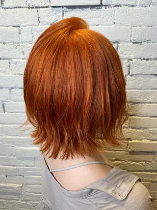 カラー 前田 輝のヘアスタイル