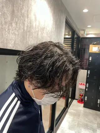 ミディアム カラー パーマ メンズ 🔥メンズ超特化🔥 青木海斗のヘアスタイル