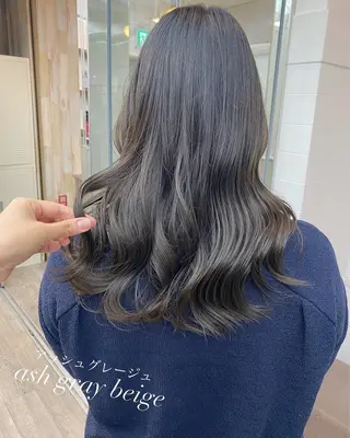セミロング ☀️透明感color KURO☀️のヘアスタイル