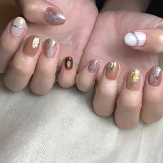 ネイル 里見 麗のネイルデザイン