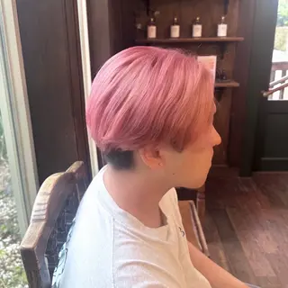 カラー メンズ 井上 莉緒のヘアスタイル