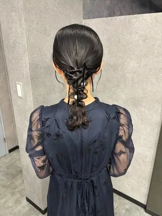 セミロング ヘアアレンジ TIGRE大名所属・森岡 紗羽のヘアスタイル