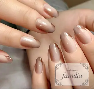ネイル -nailroom- familiaのネイルデザイン