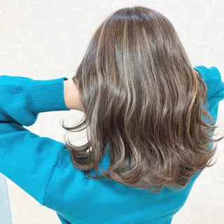 セミロング 【ハイライト】 YUYAのヘアスタイル