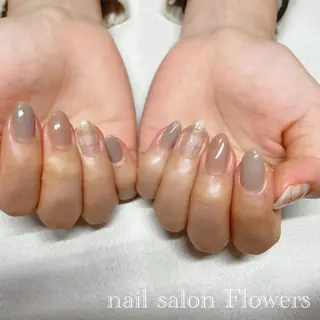 ネイル Flowers Tomomiのネイルデザイン