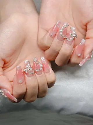 ネイル Lee Nailsのネイルデザイン