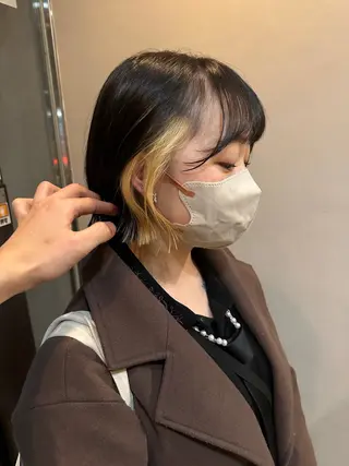 ショート カラー 金ウンス 髪質改善カラーのヘアスタイル