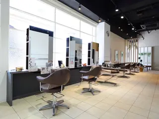 Rire aile HARUKAのネイルデザイン