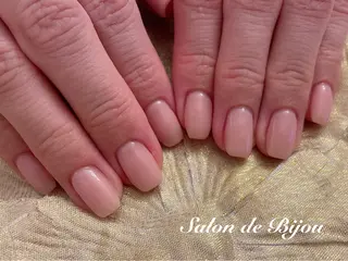 ネイル 格谷 和歩の眉毛・アイブロウイメージ