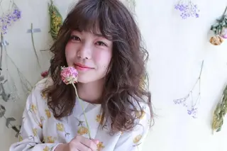 ロング 🇰🇷韓国風艶髪✨ 髪質改善 倉岡しおんのヘアスタイル