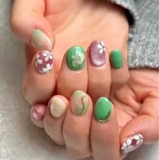ネイル Belle　ネイル＆ ホワイトニングサロンのネイルデザイン