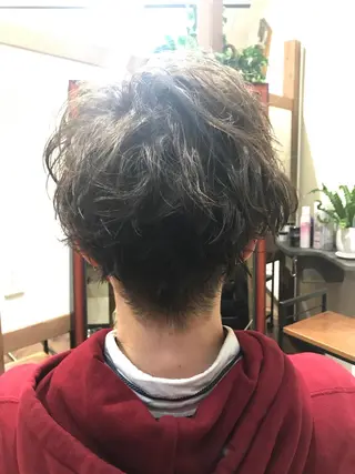 カラー 片山 霞のヘアスタイル
