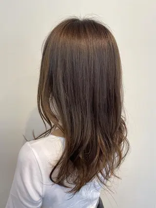 セミロング カラー 今雪 聡美のヘアスタイル