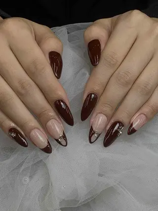 ネイル Iconic Nailのネイルデザイン