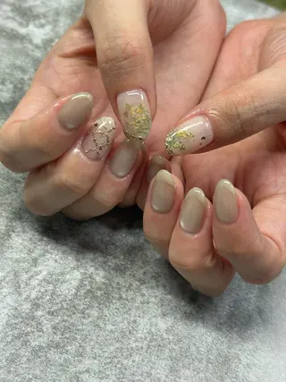 ネイル FIORITURA Maikoのネイルデザイン