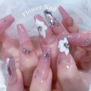 ネイル ️🫧もこ 艶感ネイル🫧のネイルデザイン