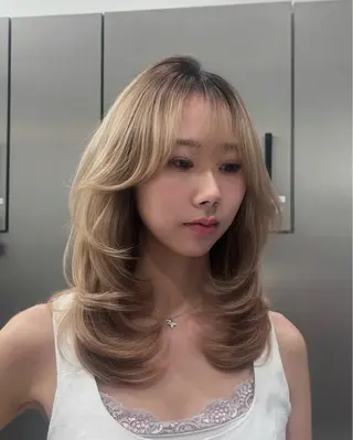 ロング 大人レイヤー/艶美髪 🇺🇸TOMONAのヘアスタイル