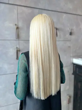 ロング カラー ヘアアレンジ 🌈インナーカラー ‘ショウマ’🌈のヘアスタイル