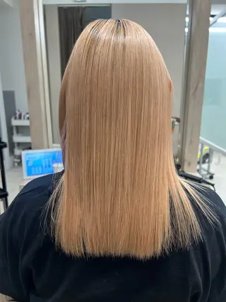 セミロング 隈園 菜々美のヘアスタイル