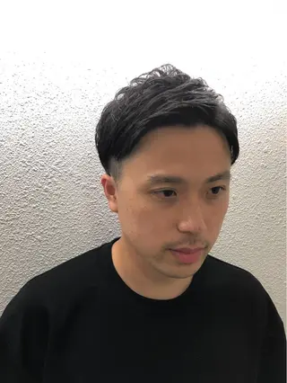 ショート パーマ メンズ 正野 菜津美のヘアスタイル