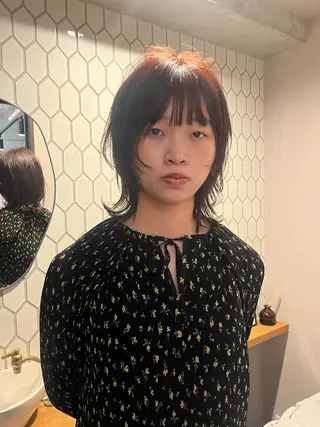 カラー Elilume MIYUのヘアスタイル