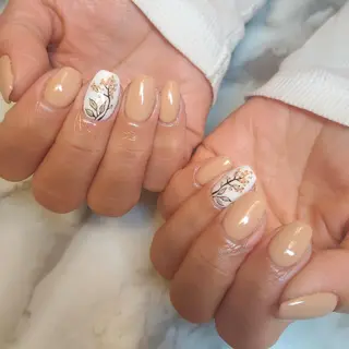 ネイル ジェヌインネイル 河内のネイルデザイン