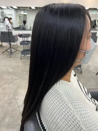 鶯生 拓己のヘアスタイル