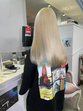 ロング Lit.豊橋 夏目のヘアスタイル