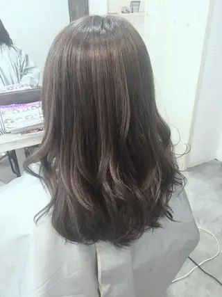 セミロング ロング カラー 太田 有香のヘアスタイル