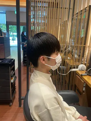 ショート メンズ 髙田 千華 髪質改善ストレートのヘアスタイル