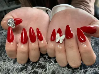 ショート ✴︎ Delightのネイルデザイン