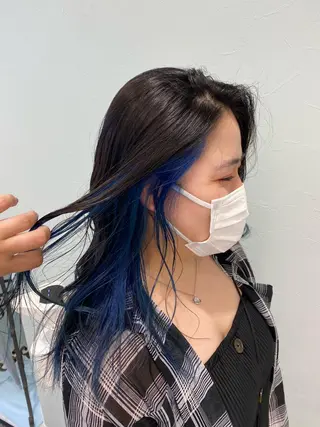 ロング カラー 中川 茜里のヘアスタイル