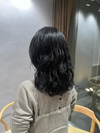 ミディアム manami/ ハッシュレイヤーのヘアスタイル