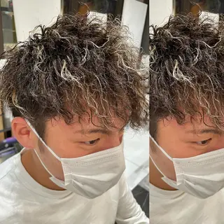 ショート カラー パーマ メンズ メンズヘア特化 崎田 成人のヘアスタイル