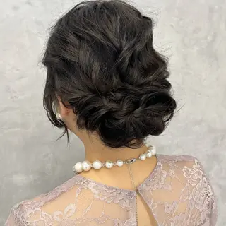 セミロング ヘアアレンジ NUMBER_ ユイナのヘアスタイル