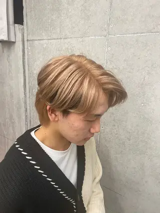 ショート カラー MIRYI ricoのヘアスタイル