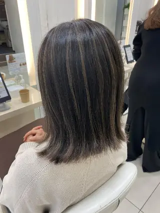 ミディアム カラー 🩶ハイライトカラー 🩶ASH西葛西鈴木のヘアスタイル